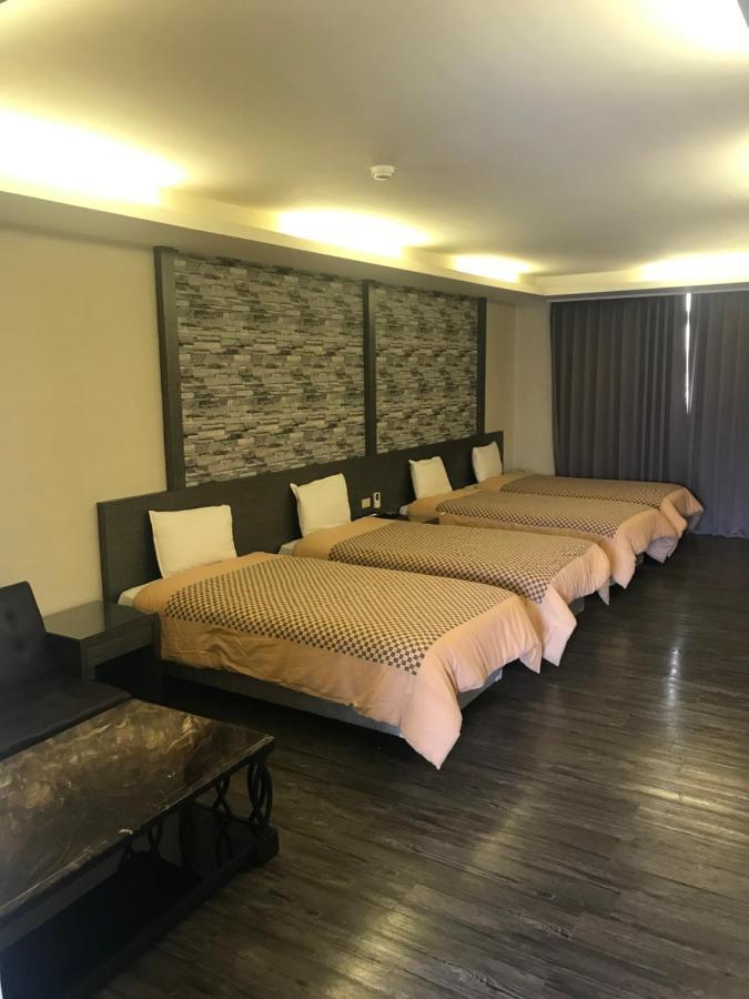 Carnival Motel Тайбэй Экстерьер фото