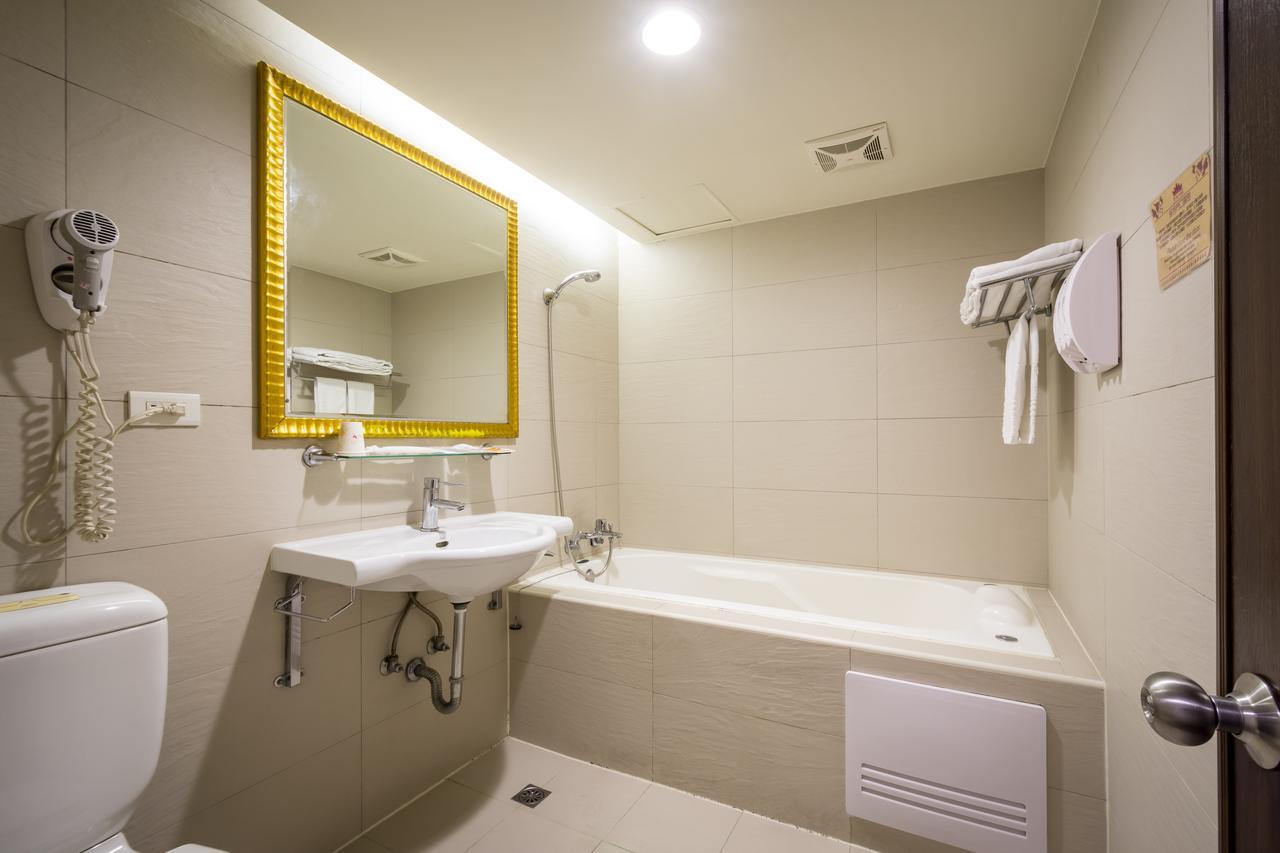 Carnival Motel Тайбэй Экстерьер фото