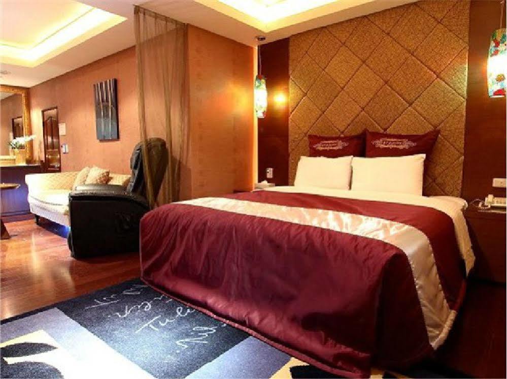 Carnival Motel Тайбэй Экстерьер фото