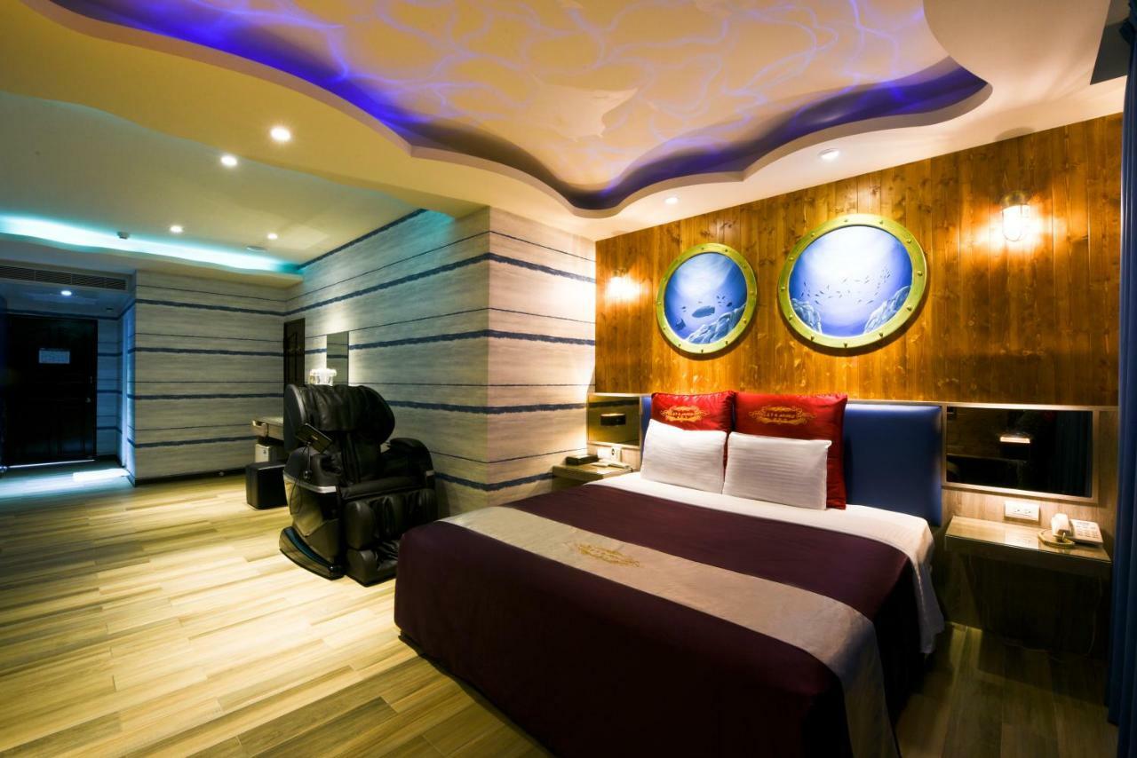 Carnival Motel Тайбэй Экстерьер фото