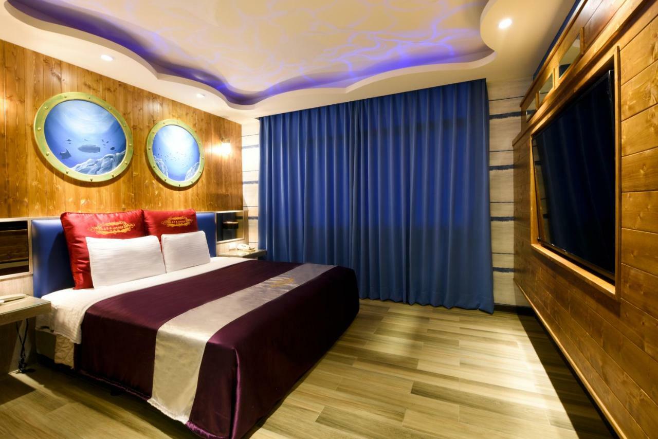 Carnival Motel Тайбэй Экстерьер фото