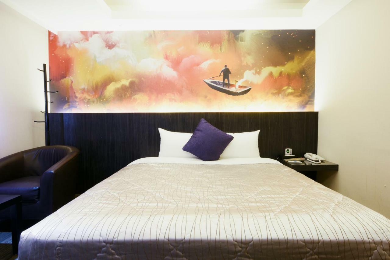 Carnival Motel Тайбэй Экстерьер фото