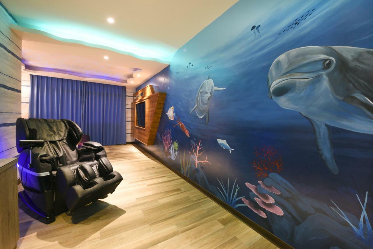 Carnival Motel Тайбэй Экстерьер фото