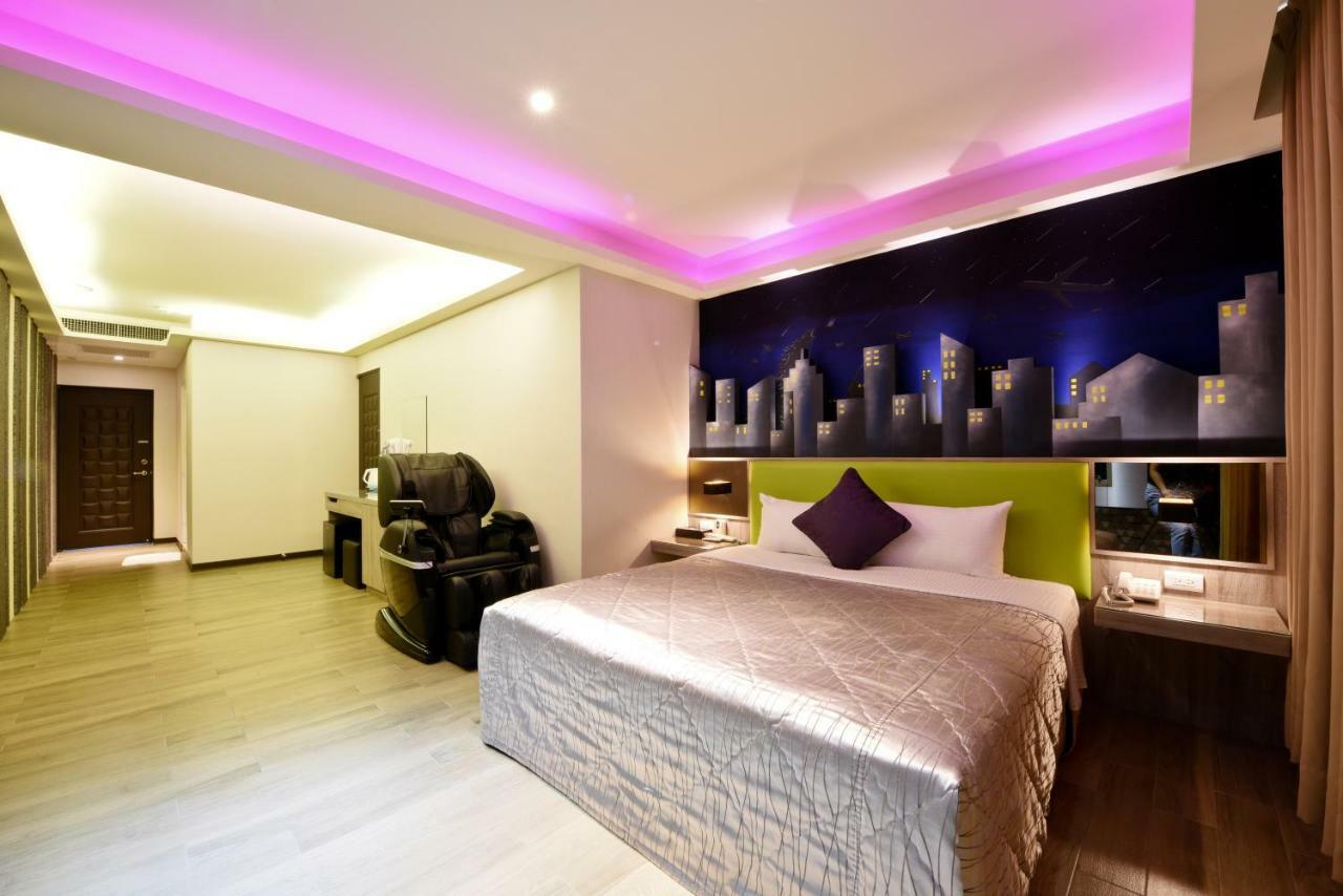 Carnival Motel Тайбэй Экстерьер фото